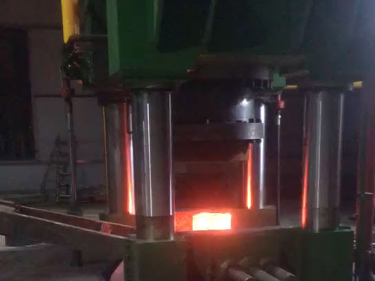 压扁冲孔