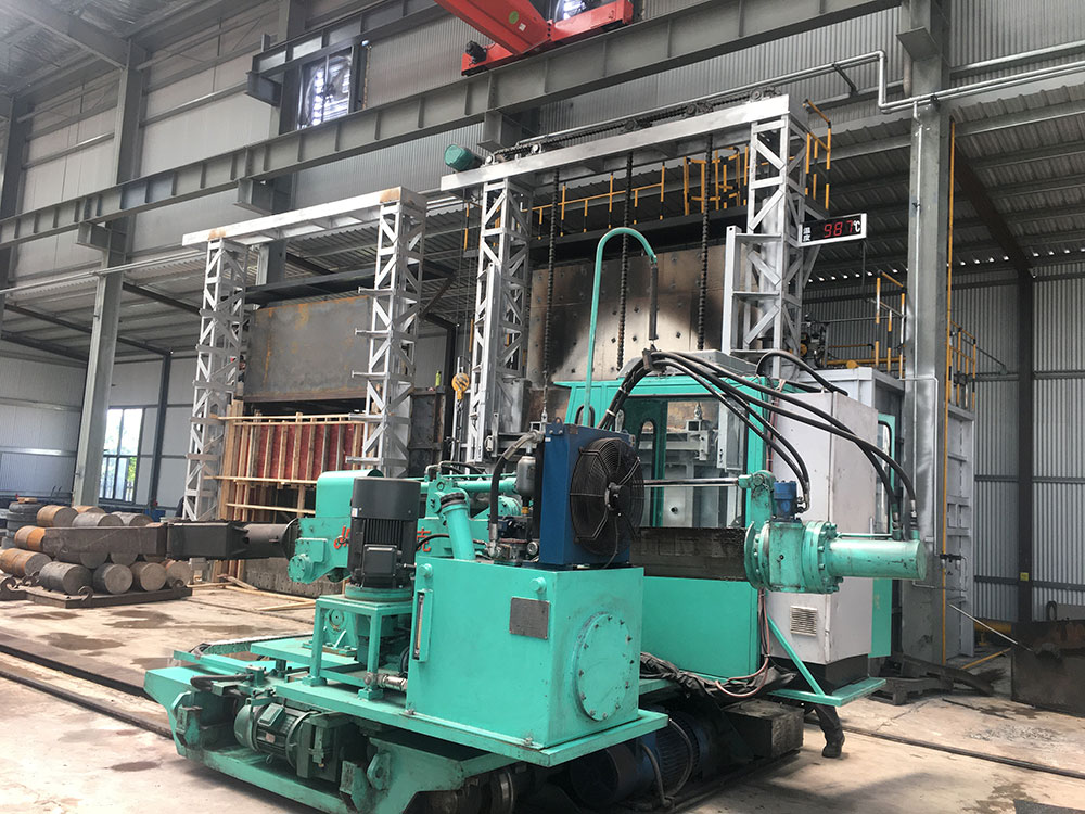Heating furnace mechanical arm